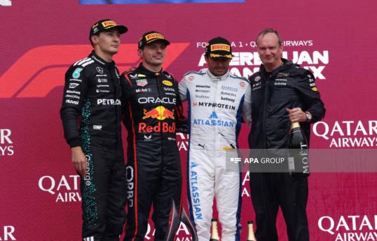 “Formula 1”in qalibi mükafatlandırılıb - FOTO 
