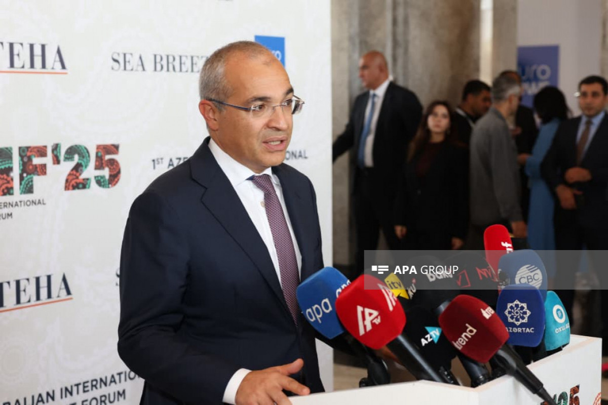 I Azərbaycan Beynəlxalq İnvestisiya Forumunun ilk günündə 5,5 milyard dollar dəyərində layihələr imzalanıb