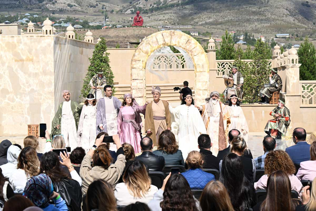 Nəsimi festivalı Şamaxıda davam edir - FOTO 