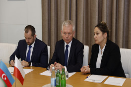 Kəmaləddin Heydərov Polşa səfiri ilə görüşüb