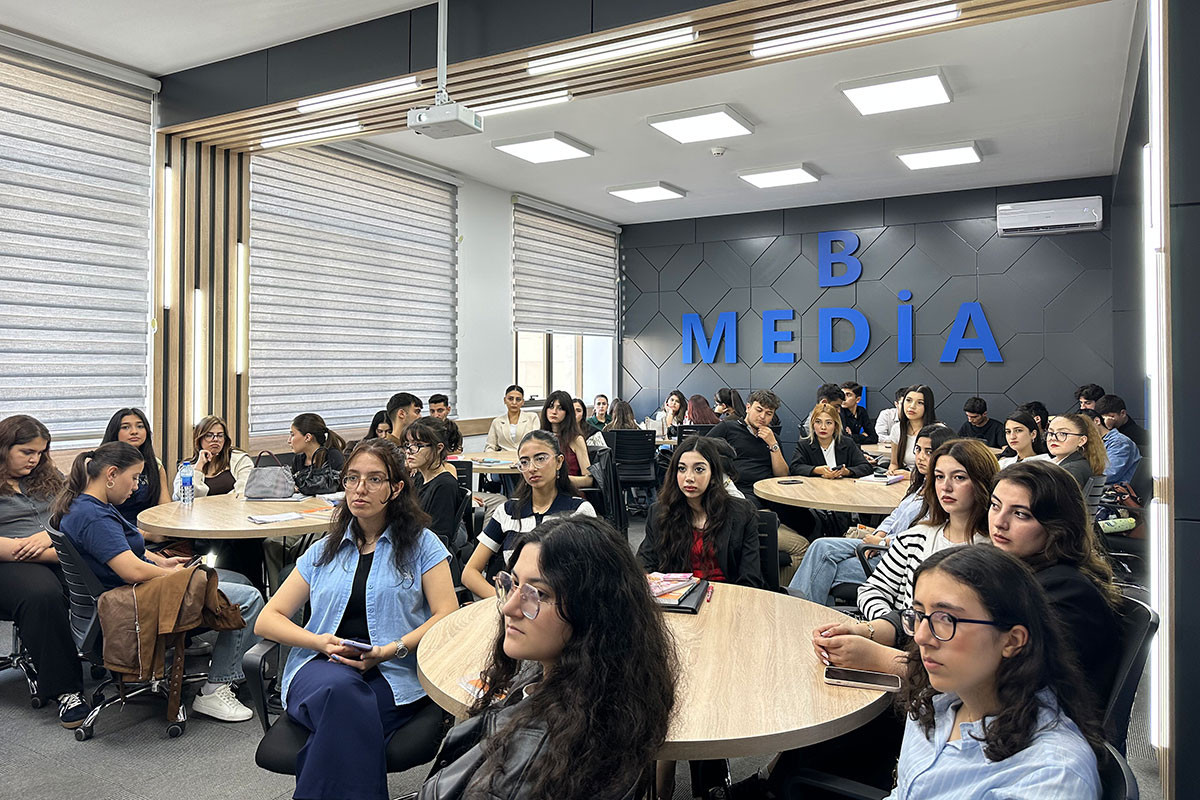 Tələbələr üçün master-klas keçirilib - FOTO 