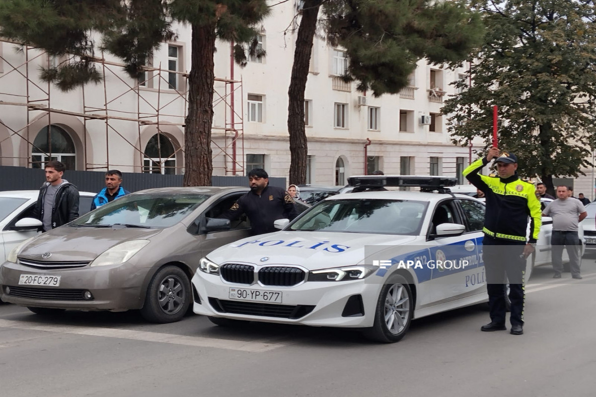 Xankəndi, Ağdərə və Xocalıda şəhidlərin xatirəsi bir dəqiqəlik sükutla yad edilib - FOTO 