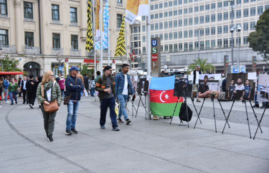 Münhenin mərkəzində Azərbaycanın mina qurbanlarına dair fotosərgi açılıb