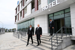 Prezident İlham Əliyev Yevlax Olimpiya İdman Kompleksinin açılışında iştirak edib