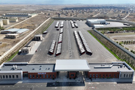 Prezident İlham Əliyev “BakuBus” MMC-nin Gəncə Avtoparkının açılışında iştirak edib