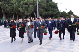 Sumqayıtda 27 Sentyabr – Anım Günü münasibətilə şəhidlərin xatirəsi yad edilib - FOTO 