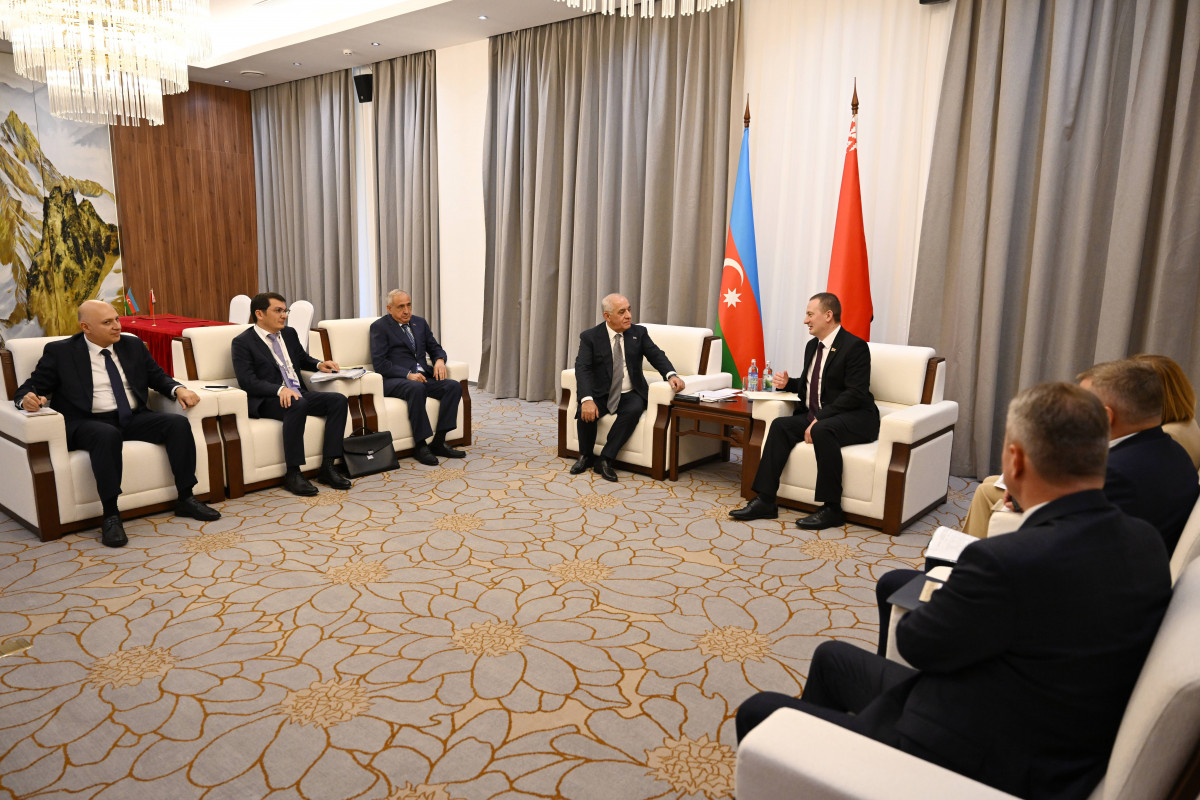 Minskdə Azərbaycan və Belarus Baş nazirləri arasında danışıqlar aparılıb