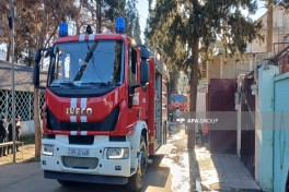 Gəncədə yaşayış binasında yanğın olub, sakinlər təxliyə edilib - FOTO 