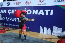 FHN əməkdaşı ölkə çempionatında 2 qızıl medal qazanıb