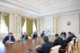 Prezident TDT-yə üzv dövlətlərin hökumət başçılarının görüşünün iştirakçılarını qəbul edib - FOTO  - YENİLƏNİB 