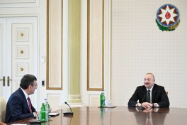 Prezident TDT-yə üzv dövlətlərin hökumət başçılarının görüşünün iştirakçılarını qəbul edib - FOTO  - YENİLƏNİB 