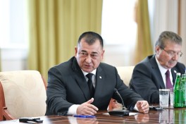 Prezident TDT-yə üzv dövlətlərin hökumət başçılarının görüşünün iştirakçılarını qəbul edib - FOTO  - YENİLƏNİB 
