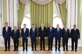 Prezident TDT-yə üzv dövlətlərin hökumət başçılarının görüşünün iştirakçılarını qəbul edib - FOTO  - YENİLƏNİB 