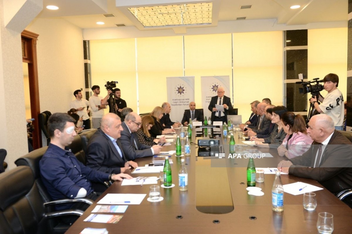 Mina təhlükəsinə qarşı birgə fəaliyyət mövzusunda ictimai müzakirə keçirilib - FOTO 