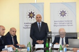 Mina təhlükəsinə qarşı birgə fəaliyyət mövzusunda ictimai müzakirə keçirilib - FOTO 