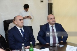 Mina təhlükəsinə qarşı birgə fəaliyyət mövzusunda ictimai müzakirə keçirilib - FOTO 