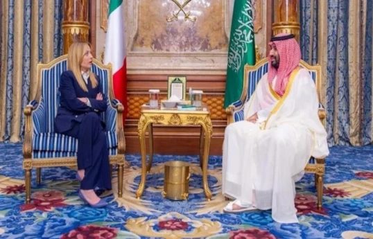 Məhəmməd bin Salman Meloni ilə regiondakı təhlükəsizlik vəziyyətini müzakirə edib