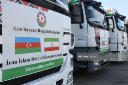 Azərbaycandan göndərilən humanitar yardım karvanı sərhəddən keçərək İrana yola salınıb - FOTO  - VİDEO  - YENİLƏNİB 