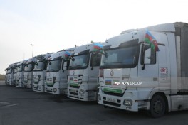 Azərbaycandan göndərilən humanitar yardım karvanı sərhəddən keçərək İrana yola salınıb - FOTO  - VİDEO  - YENİLƏNİB 