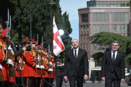 Prezident İlham Əliyevin Tbilisidə rəsmi qarşılanma mərasimi olub - YENİLƏNİB  - FOTO 