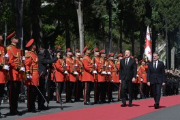 Prezident İlham Əliyevin Tbilisidə rəsmi qarşılanma mərasimi olub - YENİLƏNİB  - FOTO 