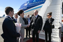 Prezident İlham Əliyev Gürcüstana dövlət səfərinə gəlib