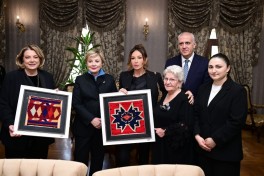 Mehriban Əliyeva Tbilisidə Mirzə Fətəli Axundzadə adına Azərbaycan Mədəniyyəti Muzeyi ilə tanış olub - FOTO 
