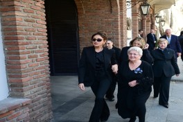 Mehriban Əliyeva Tbilisidə Mirzə Fətəli Axundzadə adına Azərbaycan Mədəniyyəti Muzeyi ilə tanış olub - FOTO 
