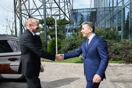 Azərbaycan Respublikasının Prezidentinin şərəfinə lanç verilib