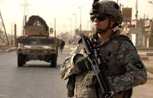 Küveyt hava bazasına hücum nəticəsində azı 15 amerikalı yaralanıb