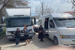 Növbəti köç karvanı Xocavənd şəhərinə çatıb, açarlar təqdim olunub - YENİLƏNİB-1  - FOTO 