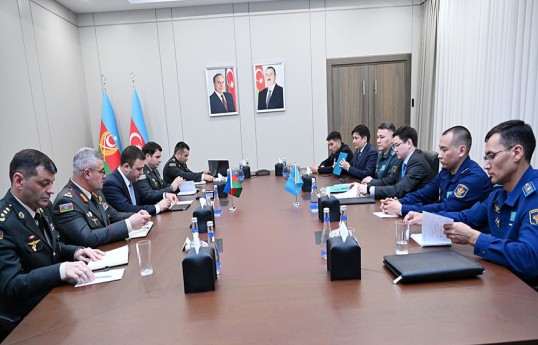 Qazaxıstan müdafiə nazirinin müavini Azərbaycana gəlib