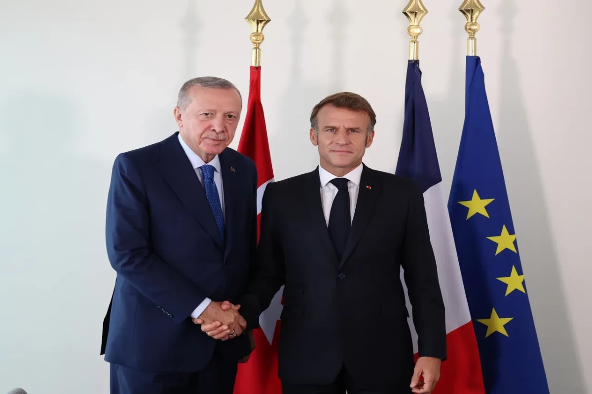 Türkiyə Prezidenti Rəcəb Tayyib Ərdoğan, Fransa Prezidenti Emmanuel Makron