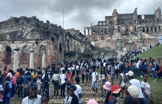 Haitidə qalanı ziyarət zamanı izdiham yaşanıb, 30 nəfər ölüb