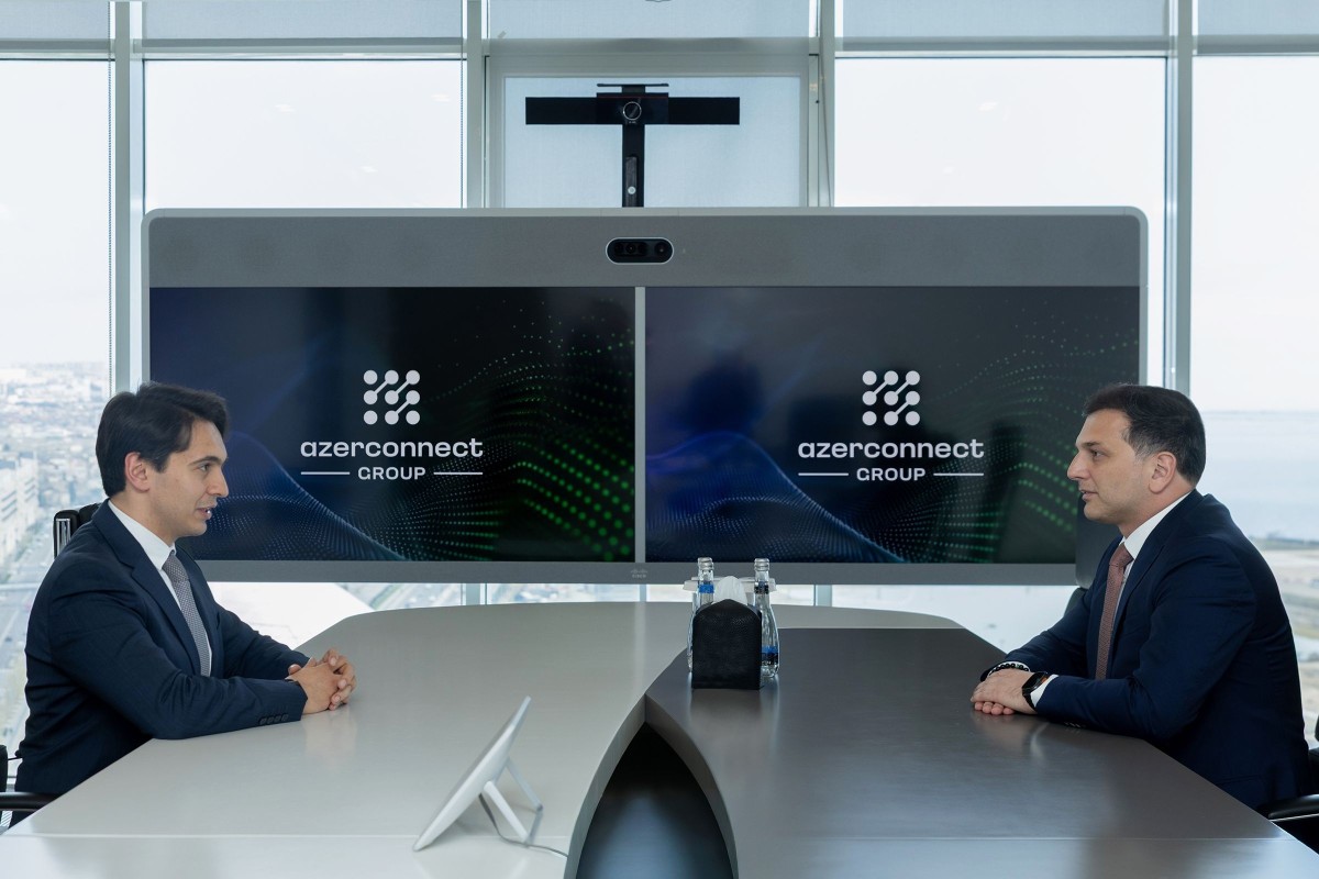 “Azerconnect Group”un baş direktoru Emil Məsimov “Yüksəliş” müsabiqəsinin qalibi ilə görüşüb