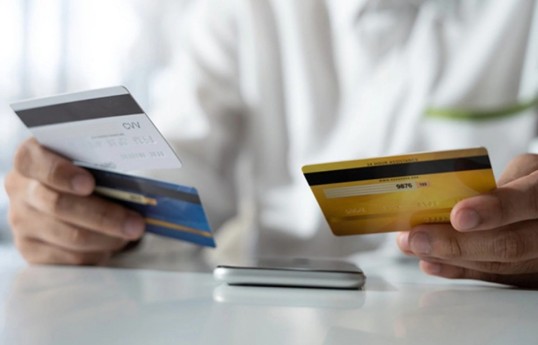 Mərkəzi Bank kart ödənişləri üzrə komissiyalara yuxarı hədd müəyyən edib