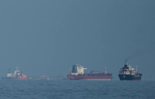 “Bloomberg”: ABŞ Hörmüz boğazının blokadasını pozan gəmiləri ələ keçirə bilər