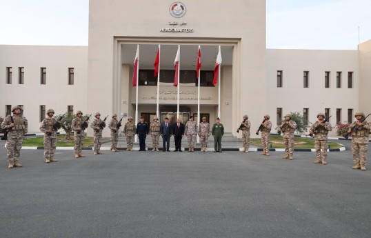 Türkiyənin müdafiə naziri Qətərə gedib