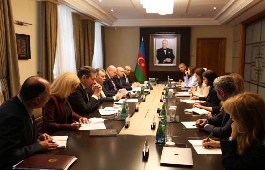 Nazir: AİB Azərbaycanda indiyədək 5.5 mlrd. dollar maliyyələşmə həyata keçirib