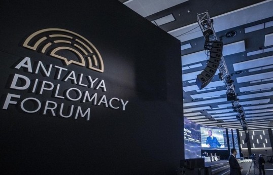 Türkiyə, Pakistan, Səudiyyə Ərəbistanı və Misir XİN rəhbərləri Antalyada danışıqlar aparacaq