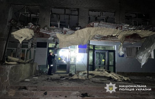 Rusiya Ukraynanın Çerniqov vilayətinə dronla hücum edib, yeniyetmə ölüb, 4 yaralı var