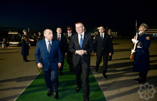 Latviya Prezidenti Edqars Rinkeviçs Azərbaycana rəsmi səfərə gəlib - YENİLƏNİB 