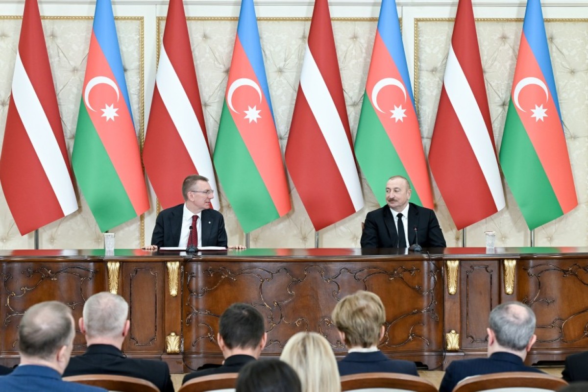 Latviya Prezidenti Edqars Rinkeviçs, Azərbaycan Prezidenti İlham Əliyev