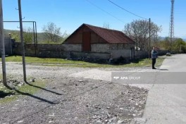 Şəkidə yük maşını piyadanı vuraraq öldürüb - FOTO 
