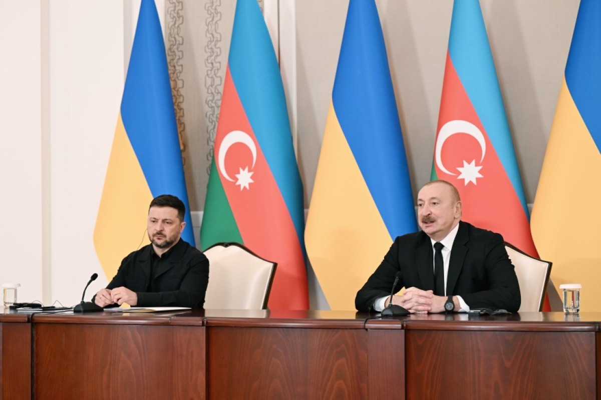 Ukrayna Prezidenti Volodimir Zelenski, Azərbaycan Respublikasının Prezidenti İlham Əliyev