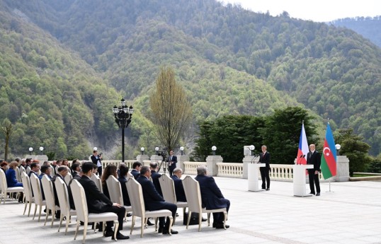 Prezident İlham Əliyev və Çexiyanın Baş naziri Andrey Babiş mətbuata bəyanatlarla çıxış ediblər - FOTO  - YENİLƏNİB 