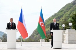 Prezident İlham Əliyev və Çexiyanın Baş naziri Andrey Babiş mətbuata bəyanatlarla çıxış ediblər - FOTO  - YENİLƏNİB 