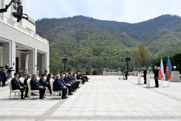 Prezident İlham Əliyev və Çexiyanın Baş naziri Andrey Babiş mətbuata bəyanatlarla çıxış ediblər - FOTO  - YENİLƏNİB 
