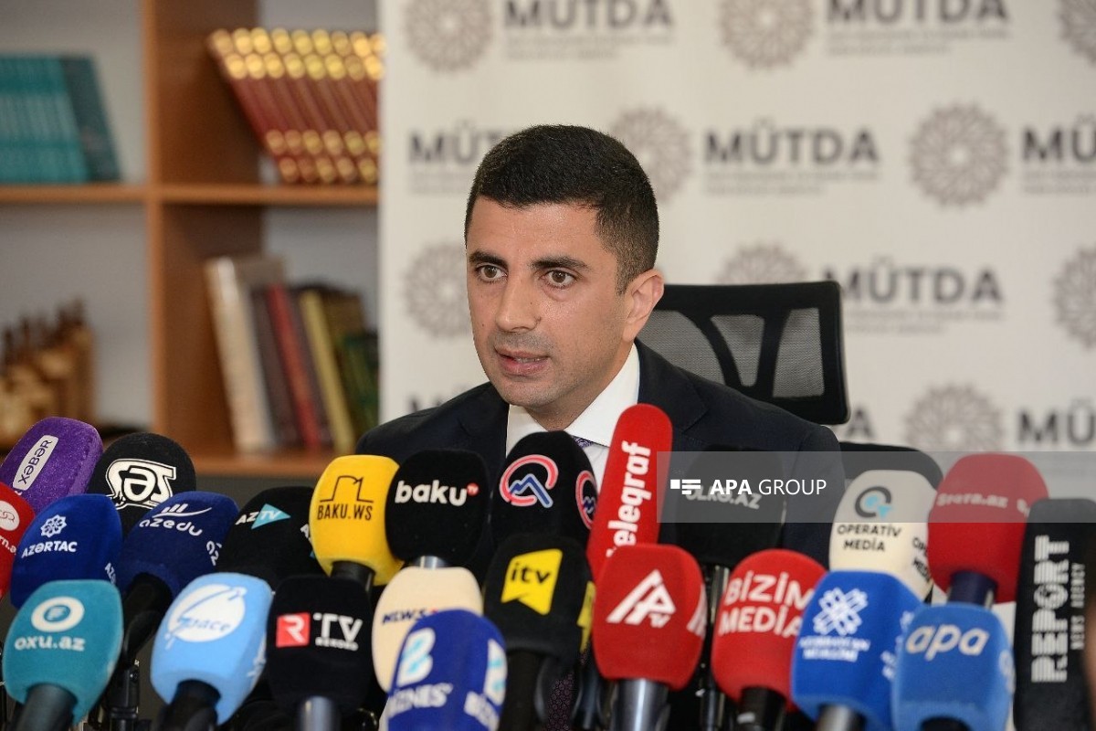 Məktəbəqədər və Ümumi Təhsil üzrə Dövlət Agentliyinin direktoru Eşqi Bağırov