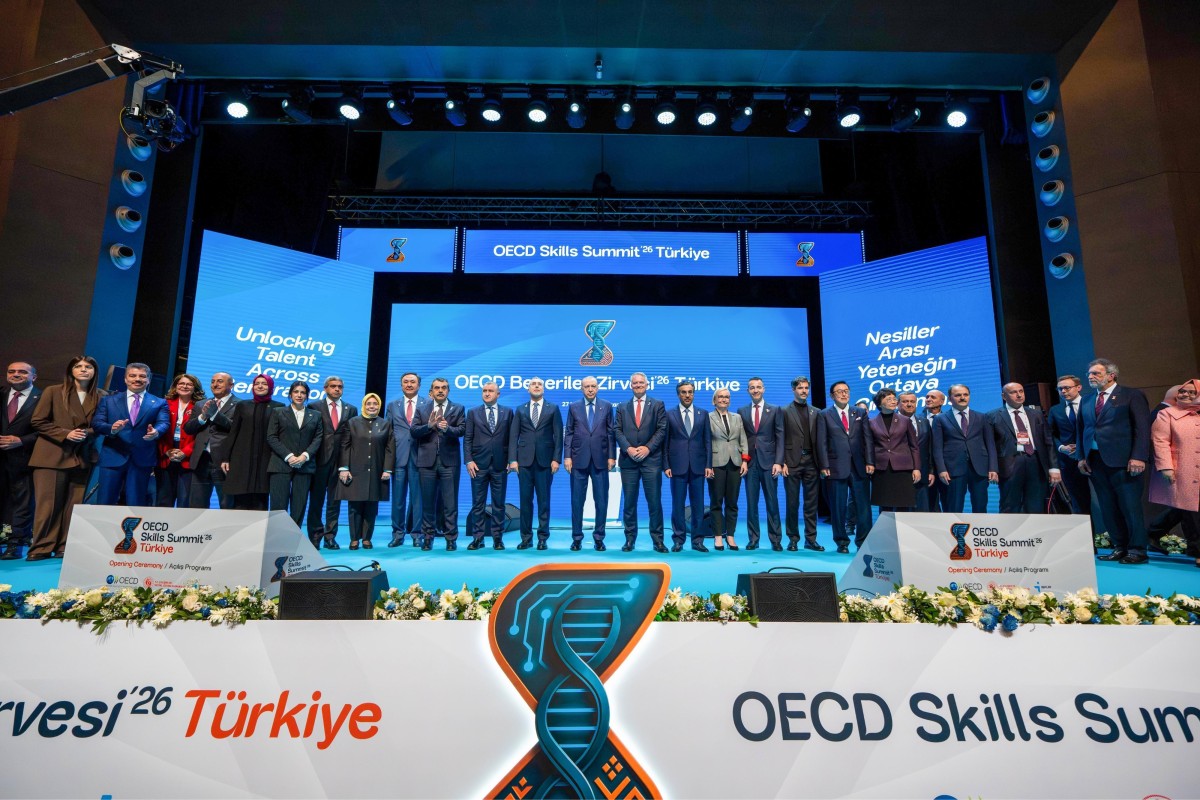 Türkiyədə “Nəsillərarası istedadın üzə çıxarılması” mövzusunda Bacarıqlar Sammiti keçirilir